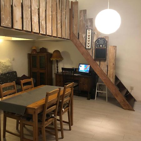 Bella Apartment Будапеща Екстериор снимка