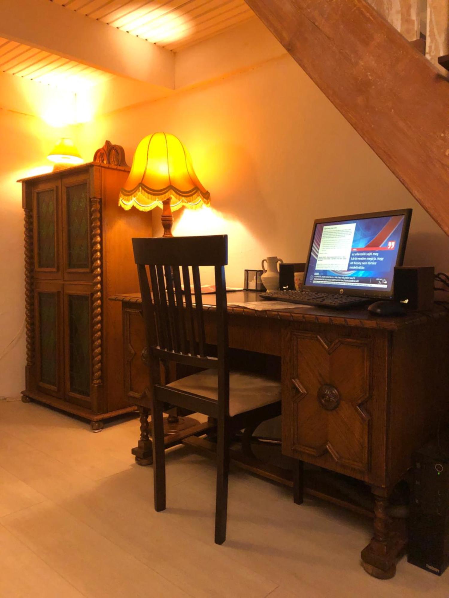 Bella Apartment Будапеща Екстериор снимка