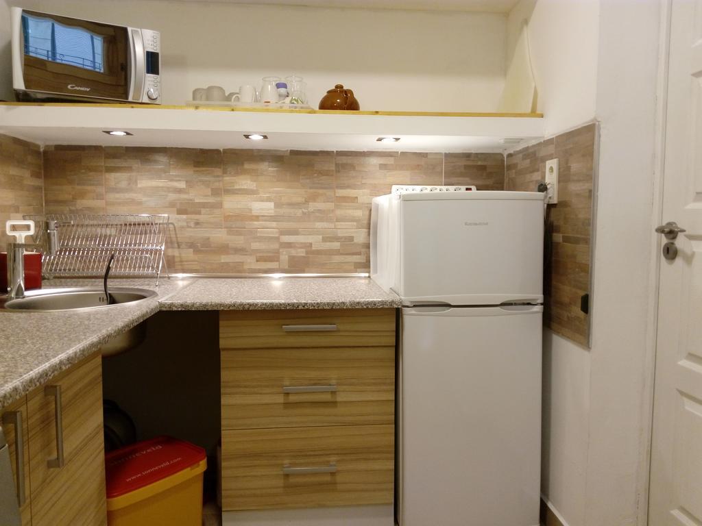 Bella Apartment Будапеща Екстериор снимка